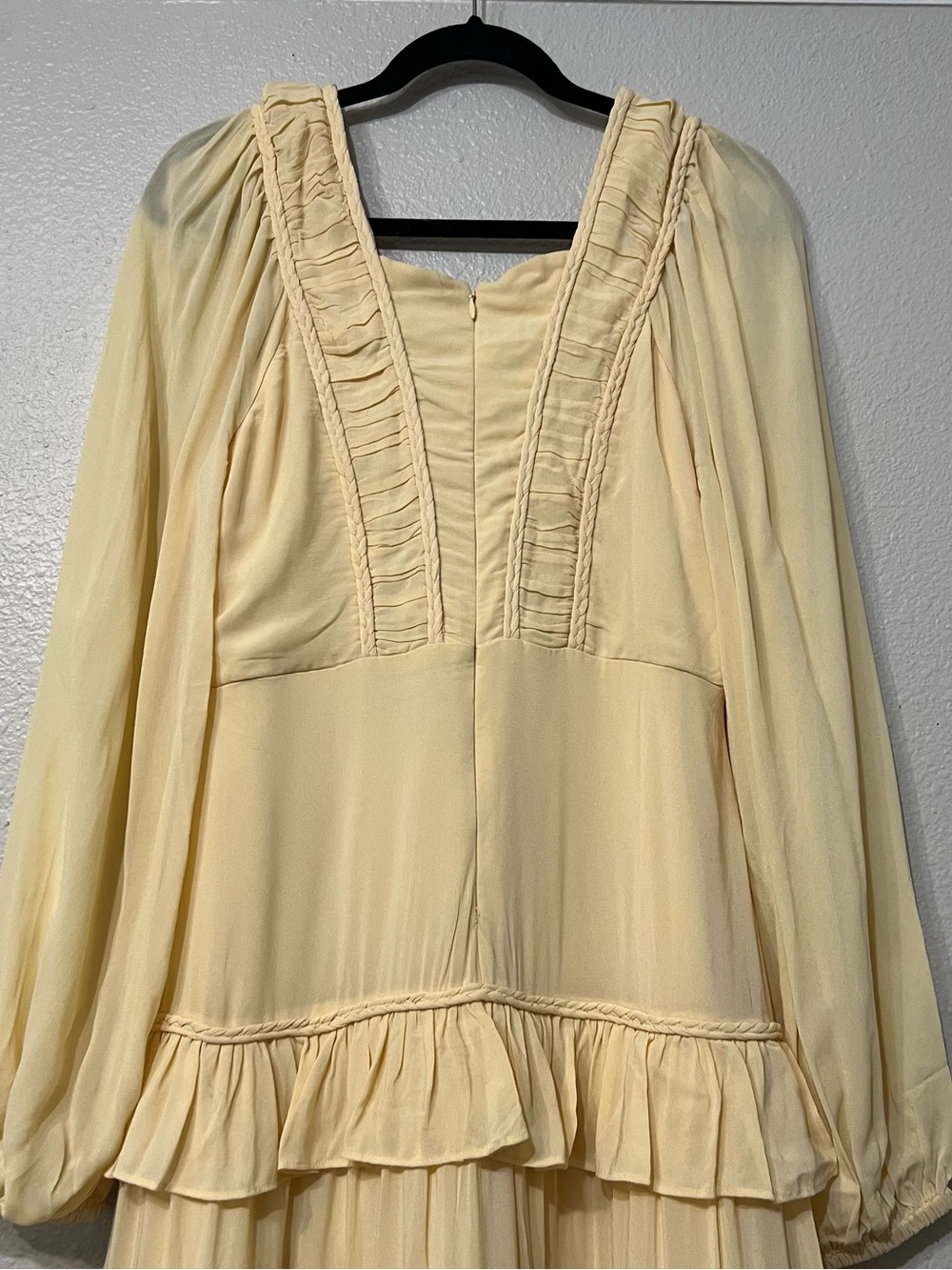 FARM Rio Cream Ruffle-Tiered Button-Front Maxi Dress - Picture 9 of 10